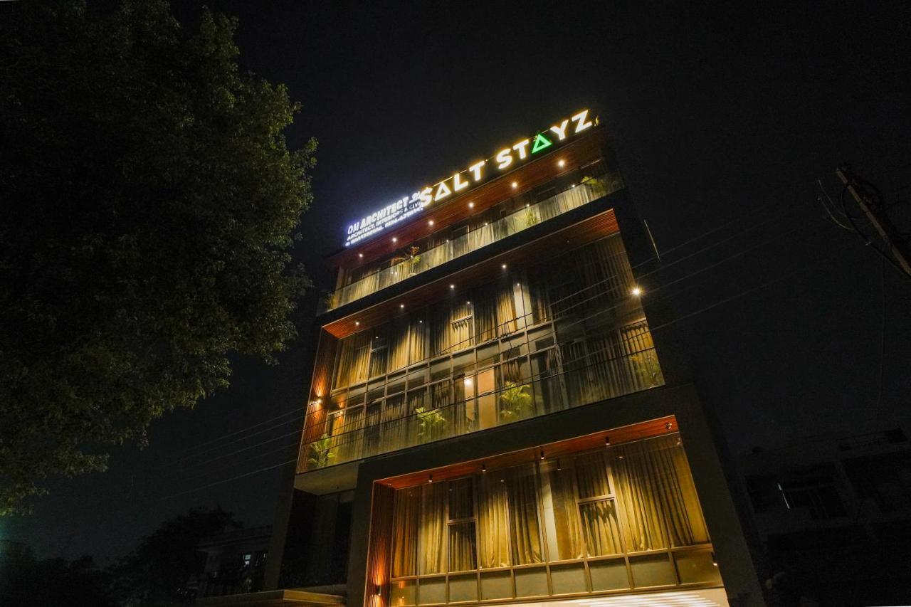 Saltstayz Grand Sky - Unitech Cyber Park Gurgaon Ngoại thất bức ảnh